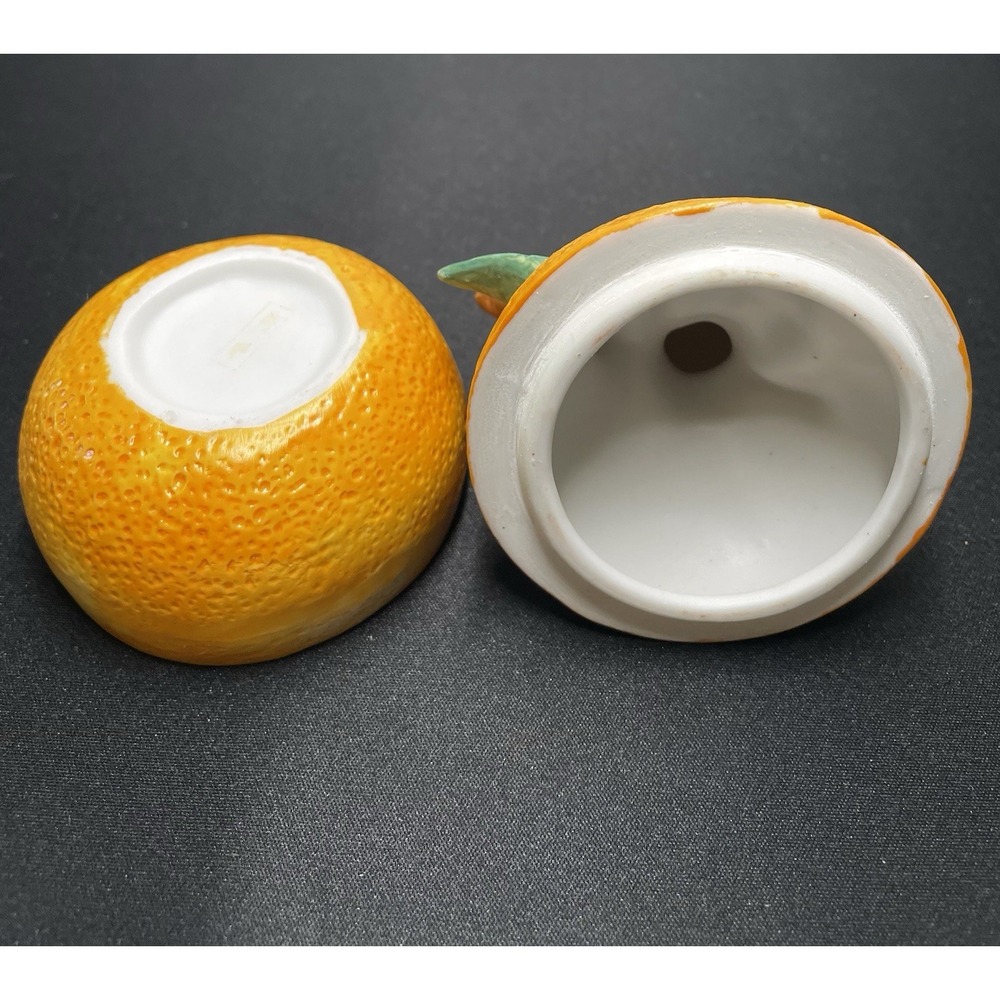 Vintage 1970s Lefton Ceramic Mouse Trinket Box Shaped like Orange. Mint! - Picture 6 of 8